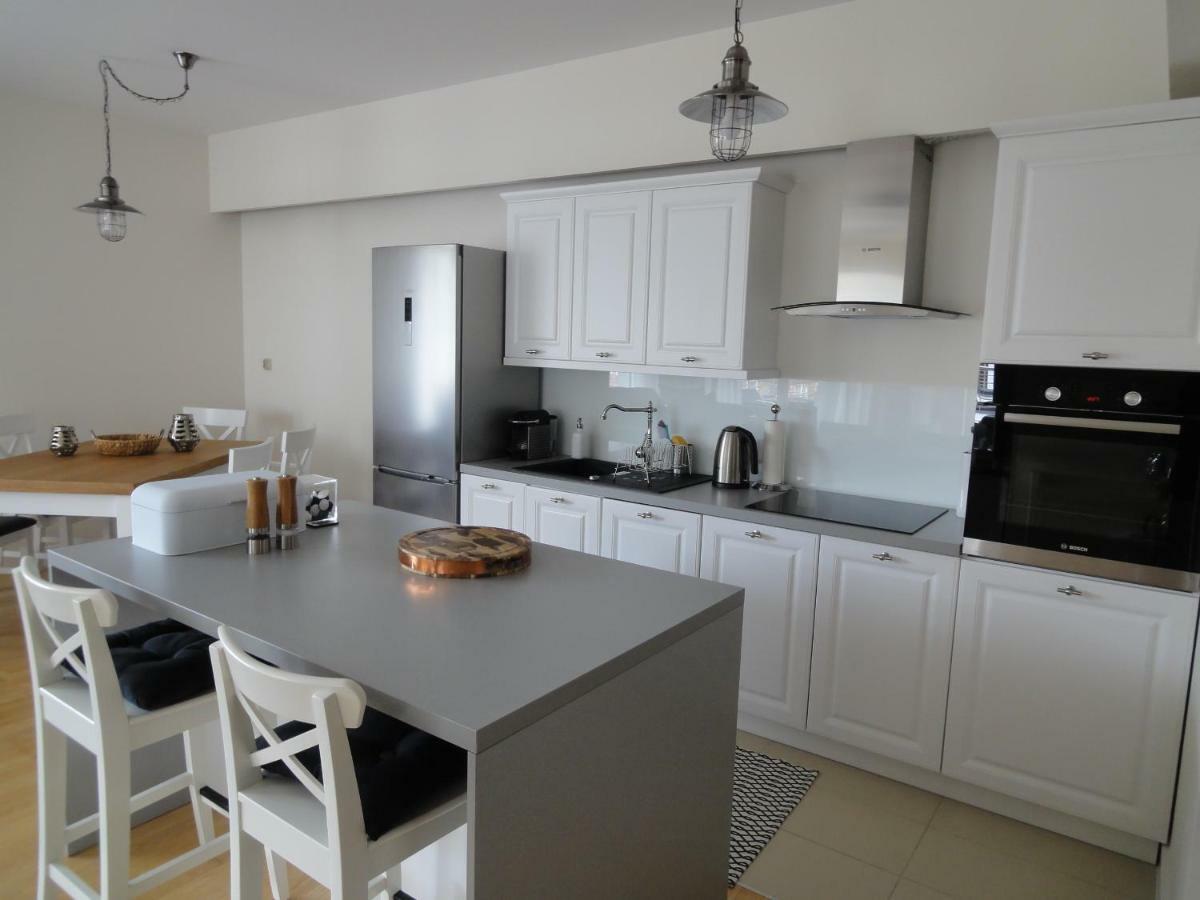 Apartament Gold เมียนซิดดรอแย ภายนอก รูปภาพ