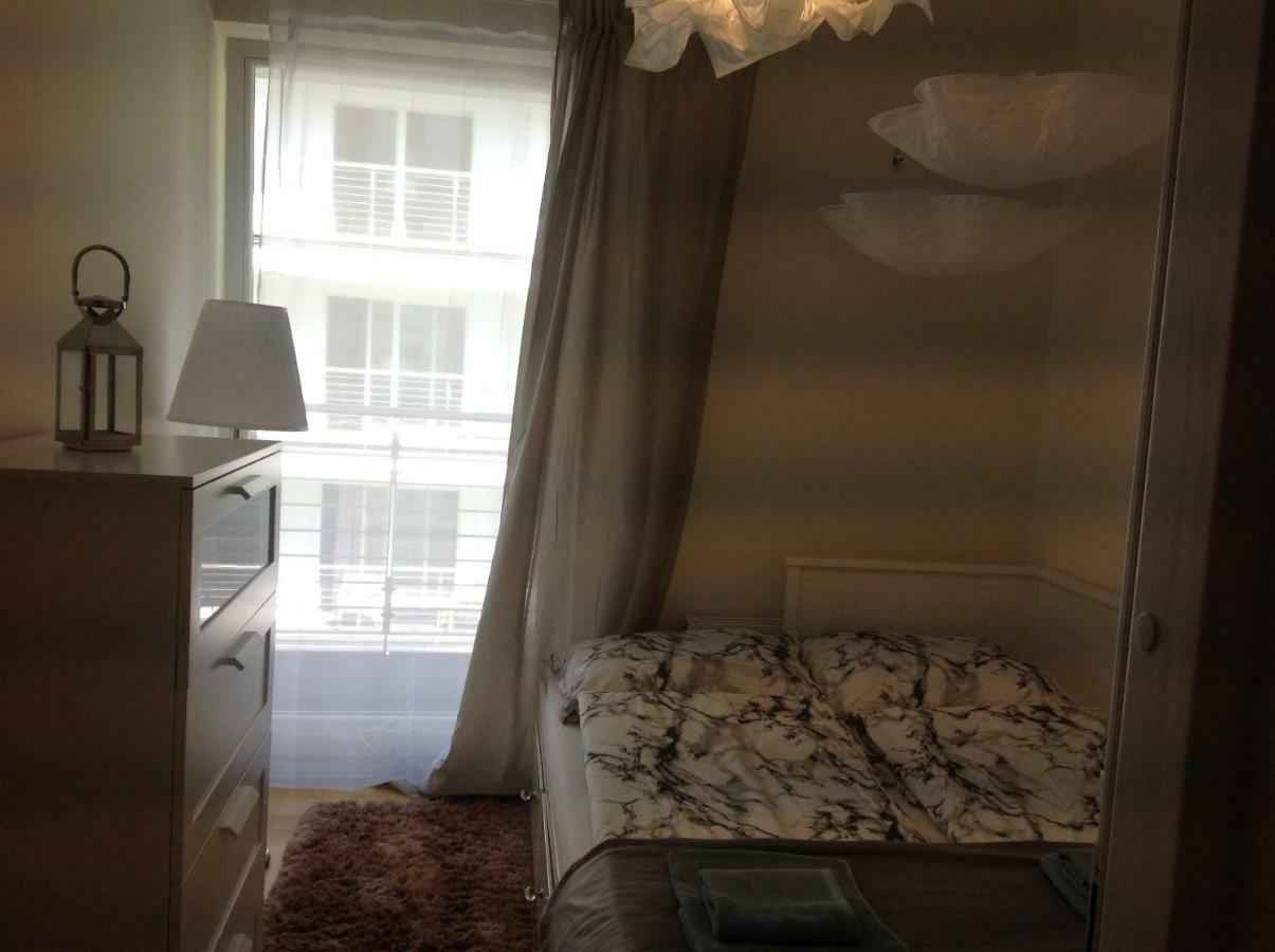 Apartament Gold เมียนซิดดรอแย ภายนอก รูปภาพ