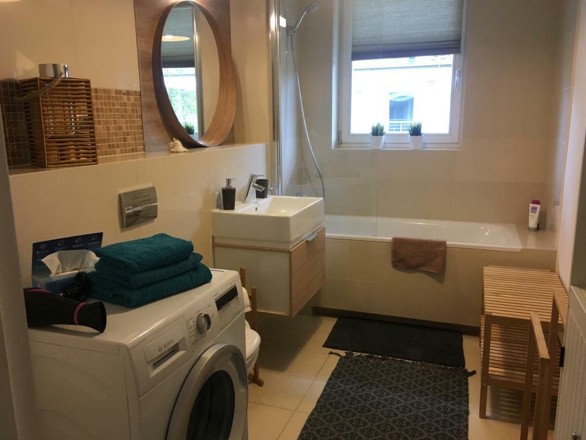 Apartament Gold เมียนซิดดรอแย ภายนอก รูปภาพ